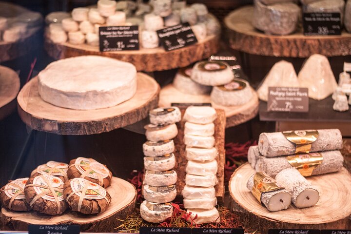 Visite gastronomique de la vieille ville de Lyon avec 5 plats authentiques et vin fin