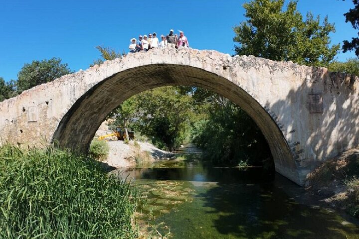 Tour en jeep : Garganta de Kourtaliotiko, Preveli & Spili Village