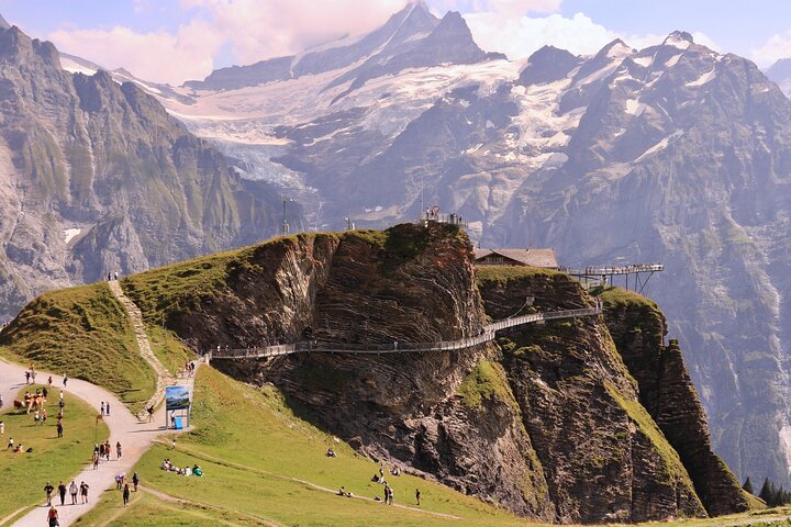 Grindelwald Første til Lake Bachalp vandretur fra Grindelwald