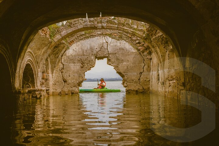 Avventura in kayak al tempio sommerso da Guanajuato