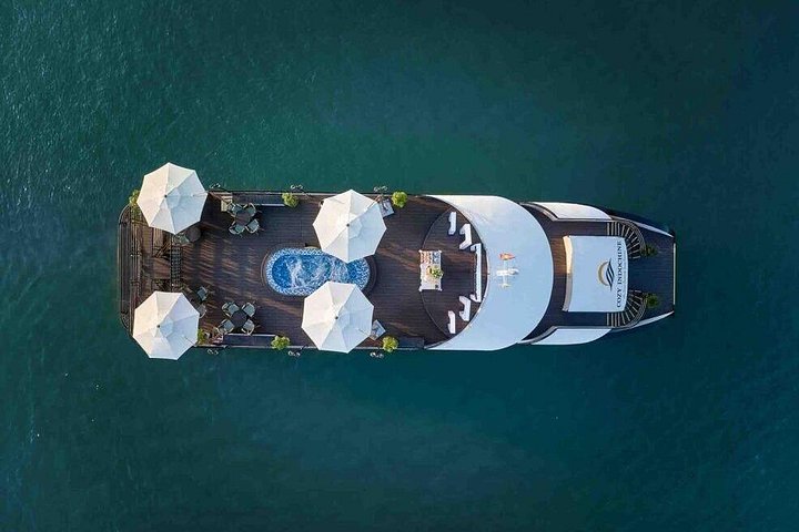 Cruzeiro Premium Cosy Bay – Luxo em Halong Bay 1 Dia - ALMOÇO BUFFET