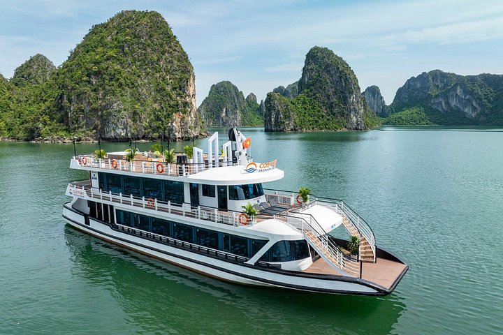 Cruzeiro Premium Cosy Bay – Luxo em Halong Bay 1 Dia - ALMOÇO BUFFET