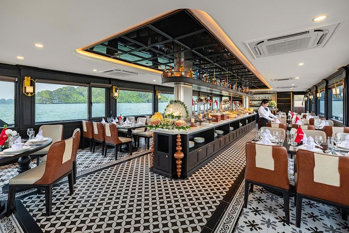 Cruzeiro Premium Cosy Bay – Luxo em Halong Bay 1 Dia - ALMOÇO BUFFET