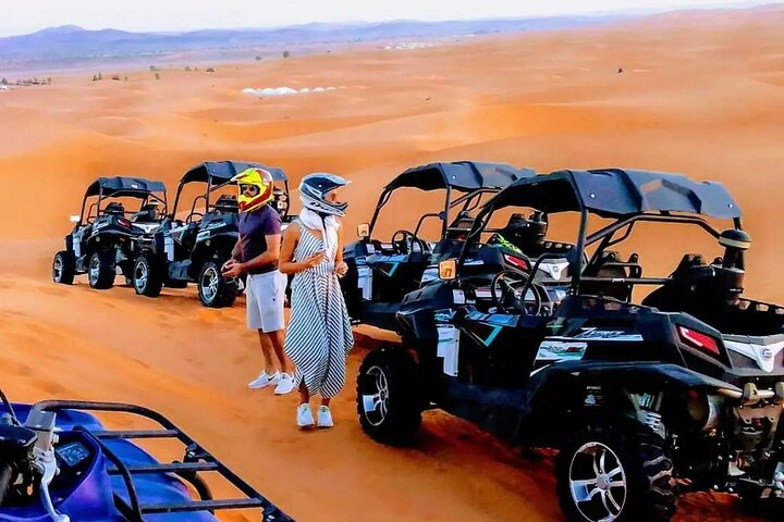 Traslado privado desde el aeropuerto de Errachidia al desierto de Merzouga