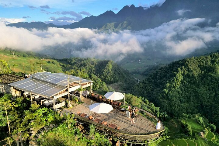 Sapa No-Trek Eco Tour : Valle de Muong Hoa & Ta Van, Spa a pie, Café