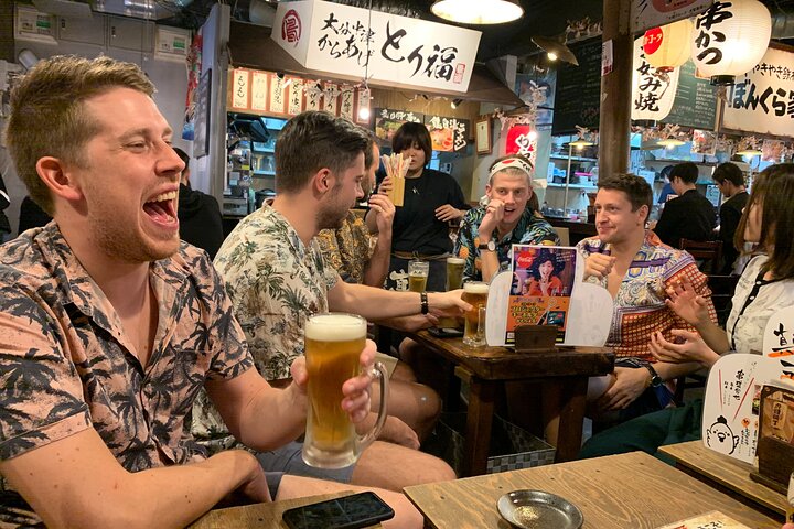 Shiga : Hikone Bar-Hopping Tour mit lokalen Speisen und Getränken
