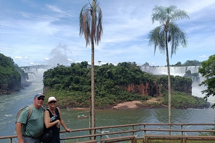 PRIVÉ - Iguazu-watervallen, Braziliaanse en Argentijnse kant in 2 dagen + boottocht