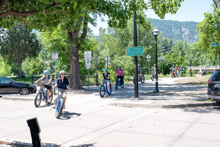 Original eBike Tour - Best of Boulder - geführte Bike Tour