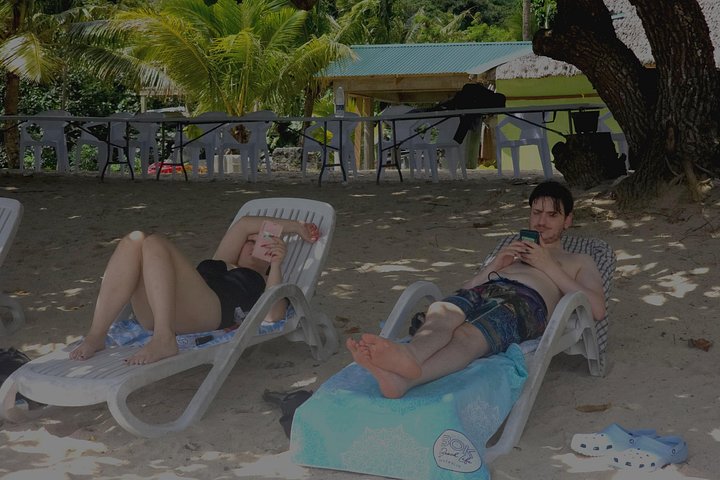 Schnorcheln und Entspannen auf Pele Island Ganztagestour