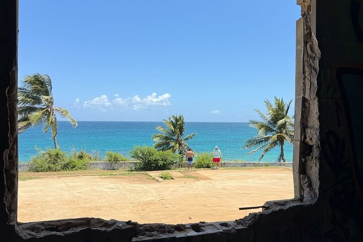 Tour todoterreno en UTV Aguadilla a las ruinas de Faro!