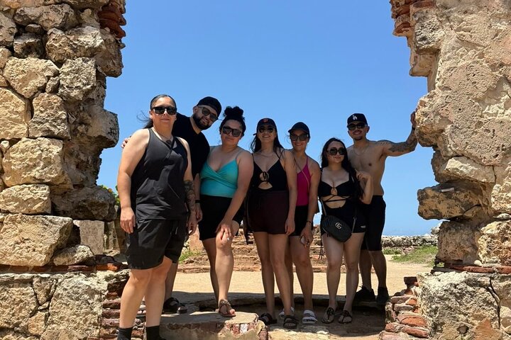 Tour todoterreno en UTV Aguadilla a las ruinas de Faro!