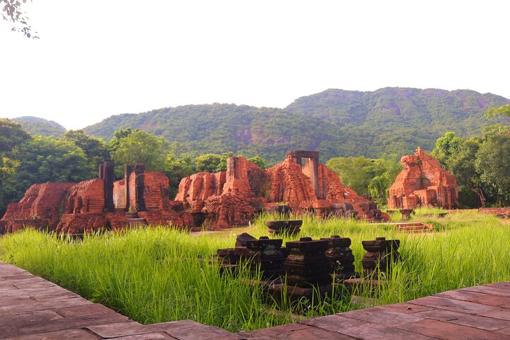 My Son Sanctuary Private Tour - tidlig morgen eller halvdagstur