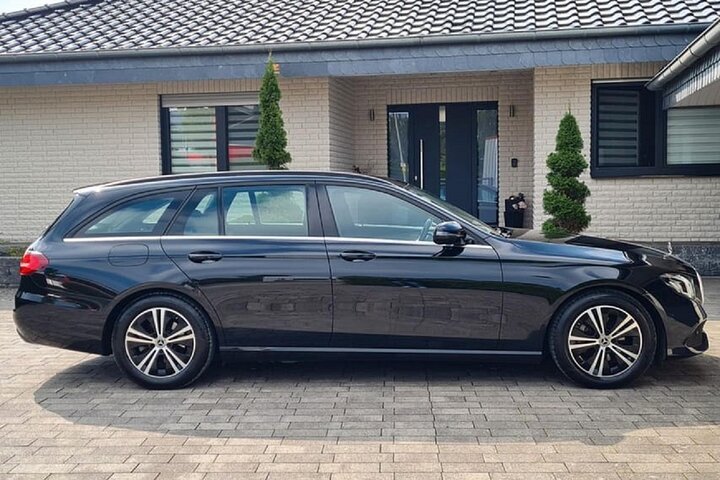 PrivaeTransfer fra Wien til Salzburg med sightseeing stopp