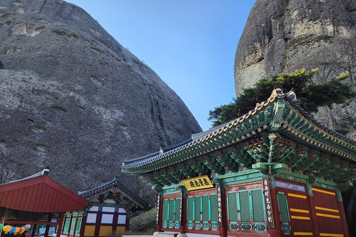 Excursão de um dia em Jeonju Hanok Village e Maisan Tapsa Temple saindo de Seul