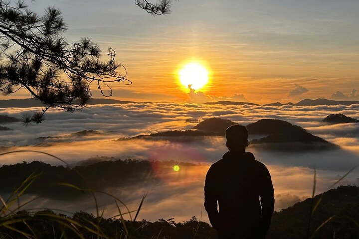 Dalat : Chasse aux nuages et lever du soleil Trekking à Hon Ho Mountain