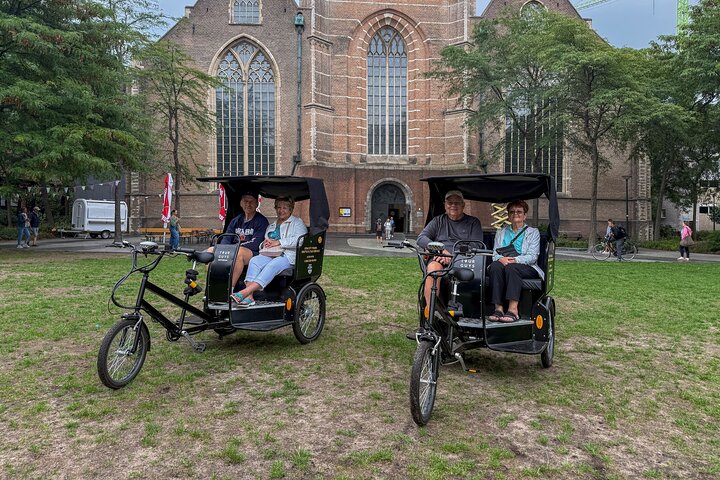Tour privado en Pedicab/Rickshaw por Rotterdam con un guía local
