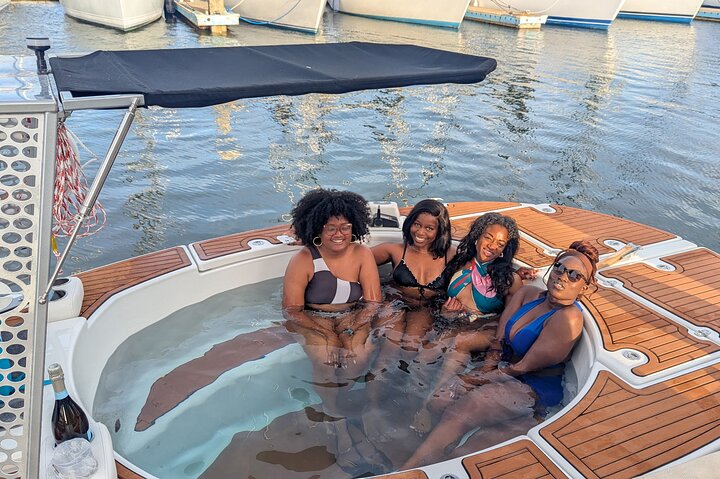 Hoteller i nærheden af Hot Tub Boat Rentals in the San Francisco Bay
