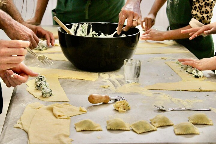 Kochkurs in einer historischen Ölmühle in der Nähe des Trasimeno-Sees