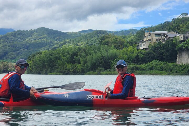 Iya Valley:Guided Kayaking Tour for All Levels