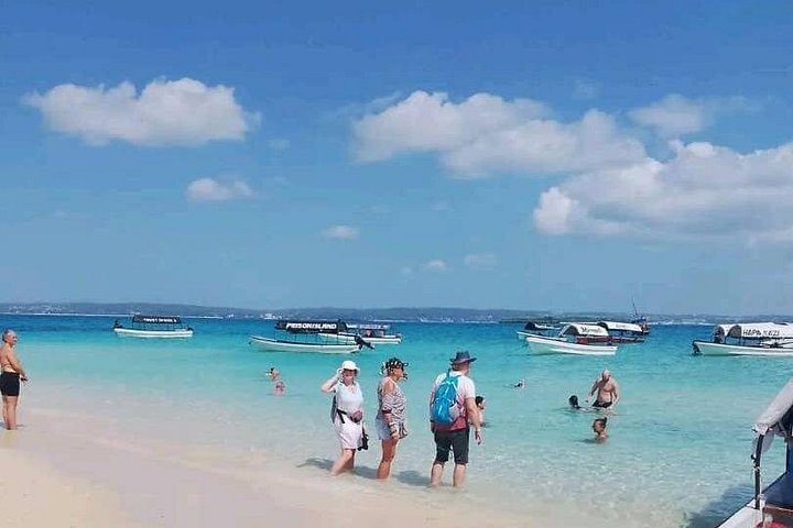 Zanzibar Stone Town e Prison Island Tour com um guia local