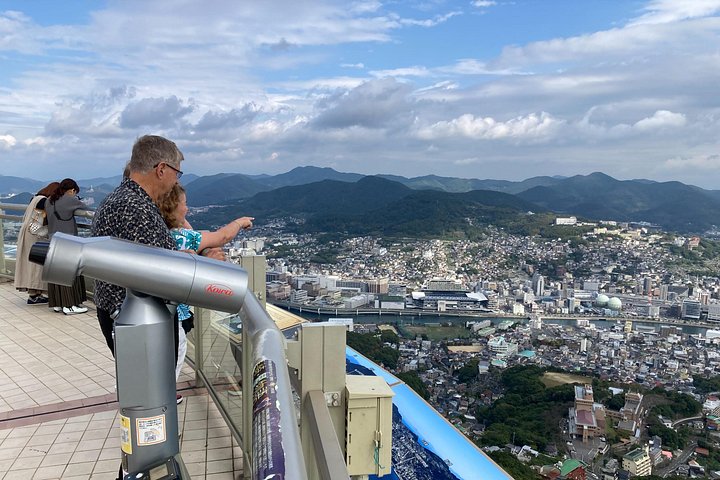 Tour Privado de História da Segunda Guerra Mundial em Nagasaki incluindo Museu da Bomba Atômica