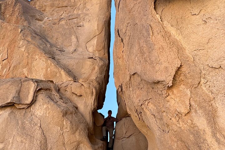 Heldagstur från Tabuk: Split Rock of Horeb & Mount Sinai