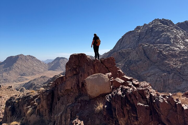 Heldagstur från Tabuk: Split Rock of Horeb & Mount Sinai