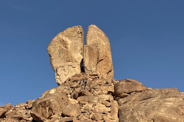 Heldagstur från Tabuk: Split Rock of Horeb & Mount Sinai