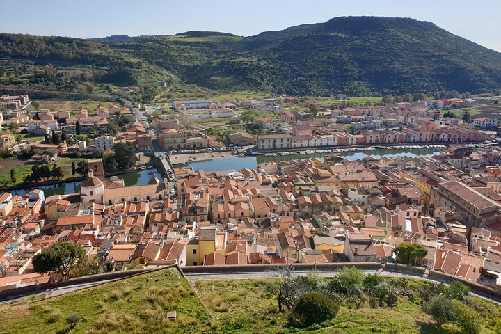 Cagliari: Fantastiska Bosa och förhistoriska Sardinien
