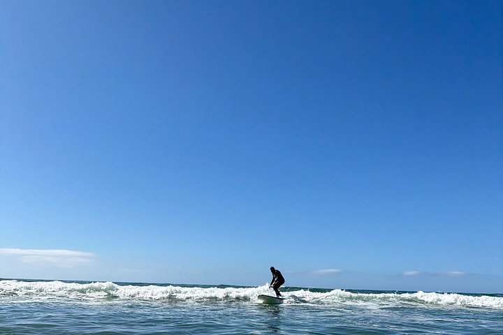 Vivi Malibu con esclusive lezioni di surf di 90 minuti