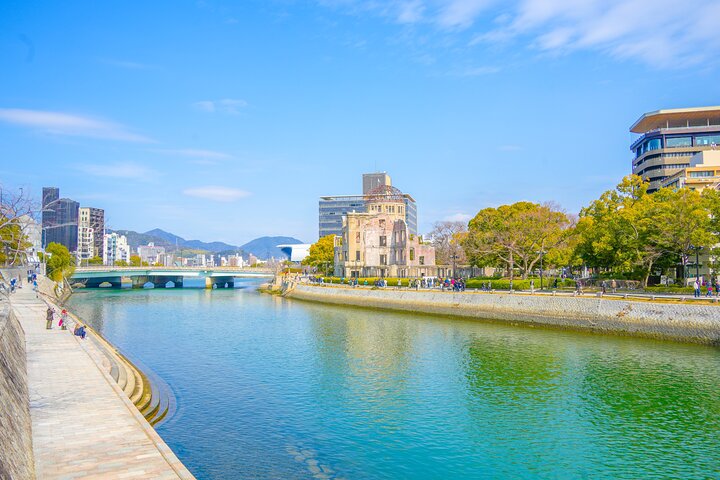 Excursion d'une journée à Hiroshima et Miyajima au départ de Kyoto en Bullet Train