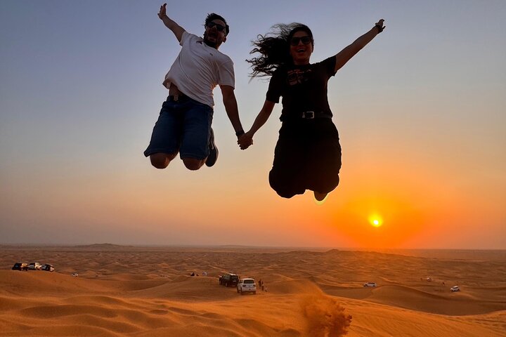 Luksuriøs ørkensafari i Dubai med quad bike, kamelritt og BBQ-middag