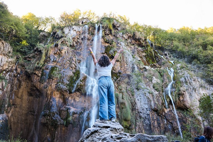 Tour guidato di Zadar ai Laghi di Plitvice con biglietti