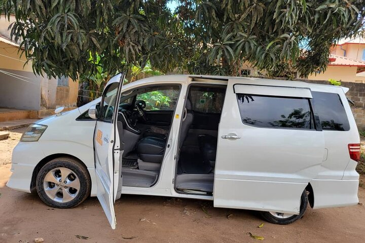 Zanzibar flyplass til Pwani Mchangani Privat transfer