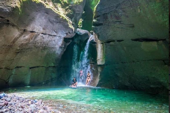 Dominica Treasures: Waterfals, Hot Springs, & Titou Gorge
