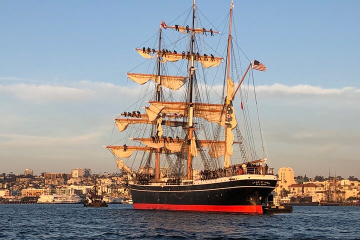 San Diego Segeln Sonnenuntergang und Nachmittag Klassische Yacht