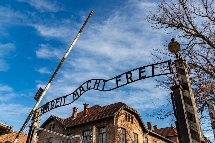 Dagstur Auschwitz-Birkenau og Wieliczka saltgruve fra Krakow