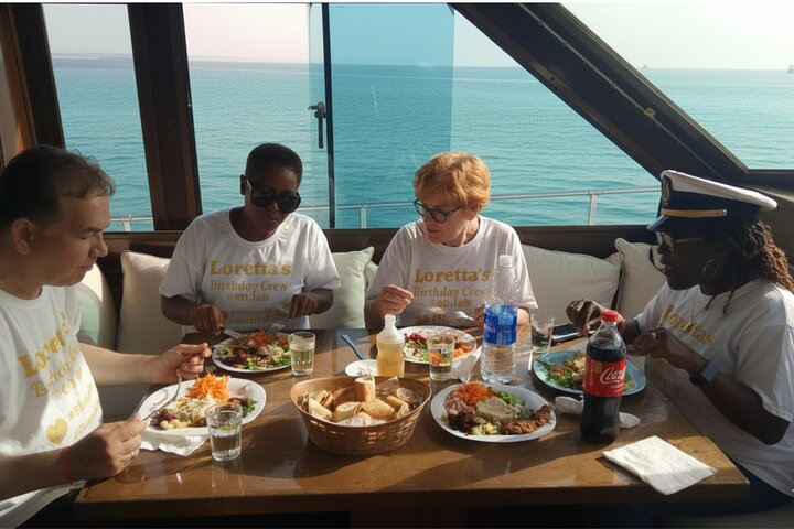 Agadir Yachtkreuzfahrt mit Schwimmen Angeln und Mittagessen auf Sitatunga