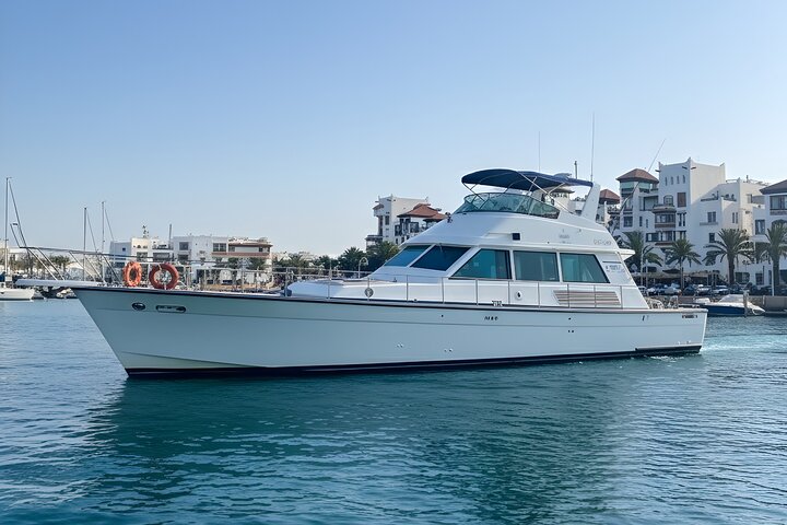 Agadir Yachtkreuzfahrt mit Schwimmen Angeln und Mittagessen auf Sitatunga