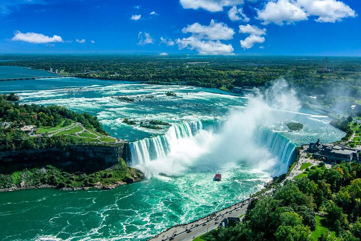 Niagara Falls 1 dagstur fra NYC med Maid of the Mist bådtur