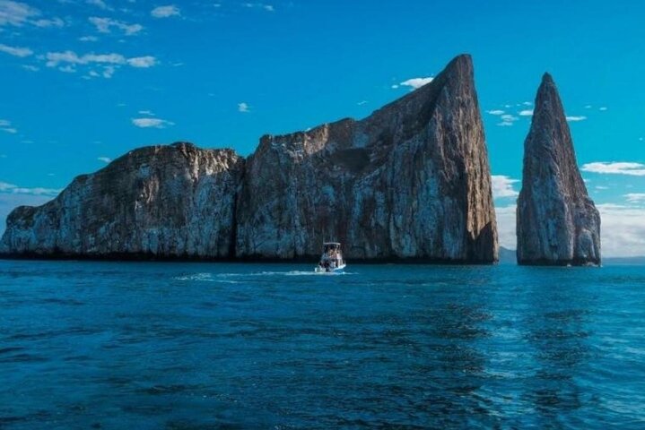 Tour di 7 giorni dell'isola delle Galapagos saltando con 3 isole