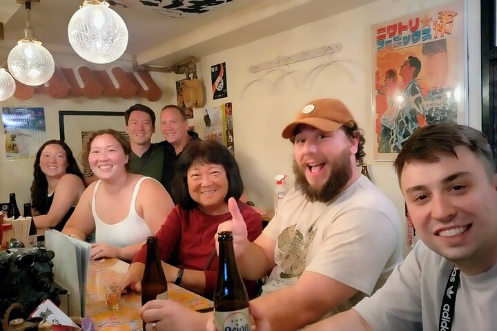大阪難波バーホッピング:隠れた居酒屋と地元価格