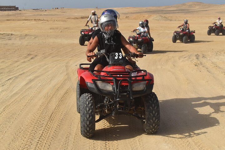 Quadrijden en kameelrijden met bedoeïenenshow in Marsa Alam