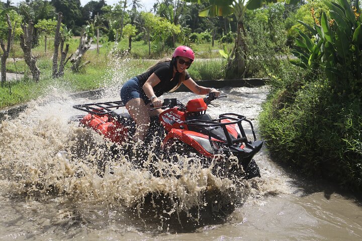 Bali ATV Quad Bike et rafting incluent le déjeuner et le transfert