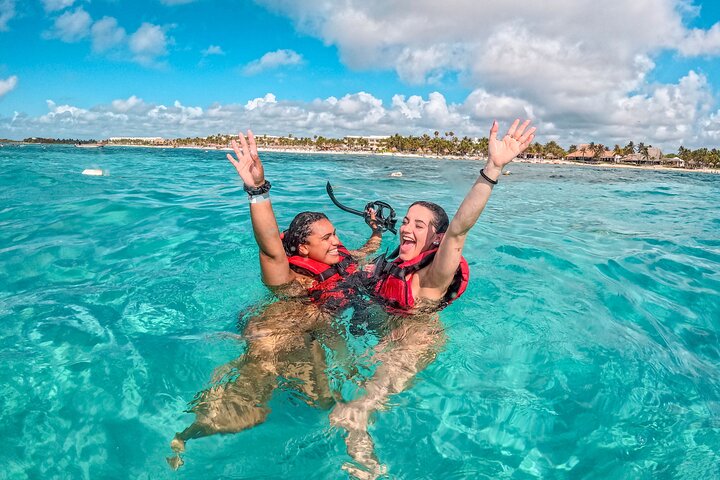 Halbtägige Meeresschildkröten- und Cenote-Schnorcheltour ab Cancun und Riviera Maya
