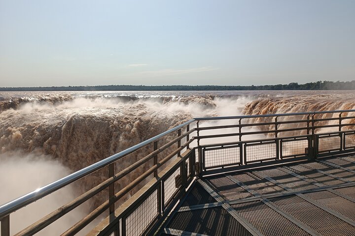 PRIVÉ - Iguazu-watervallen, Braziliaanse en Argentijnse kant in 2 dagen + boottocht