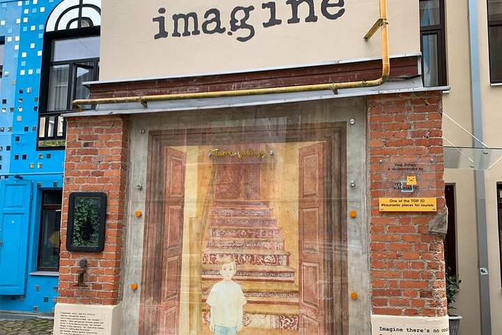 Lo mejor de Kaunas : Un Modernismo e Historia Medieval Visita autoguiada
