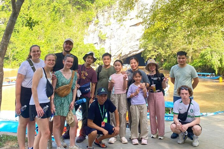 Visite d'une journée de la grotte sombre et de la grotte de Phong Nha