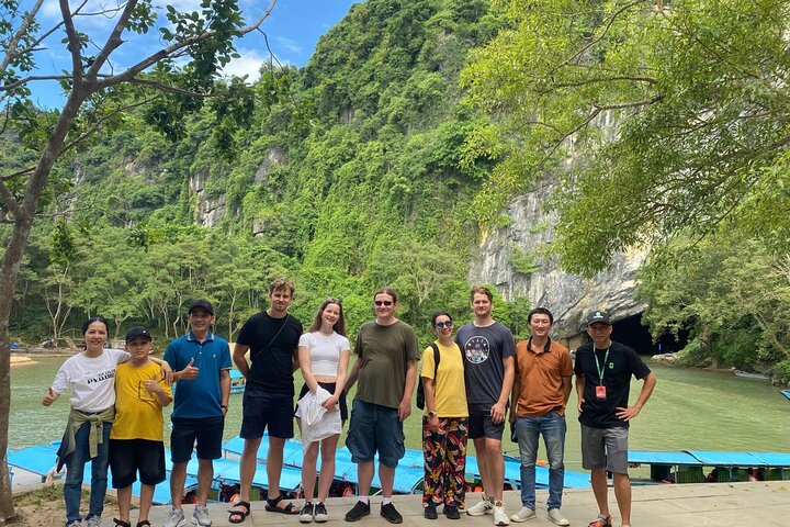 Visite d'une journée de la grotte sombre et de la grotte de Phong Nha