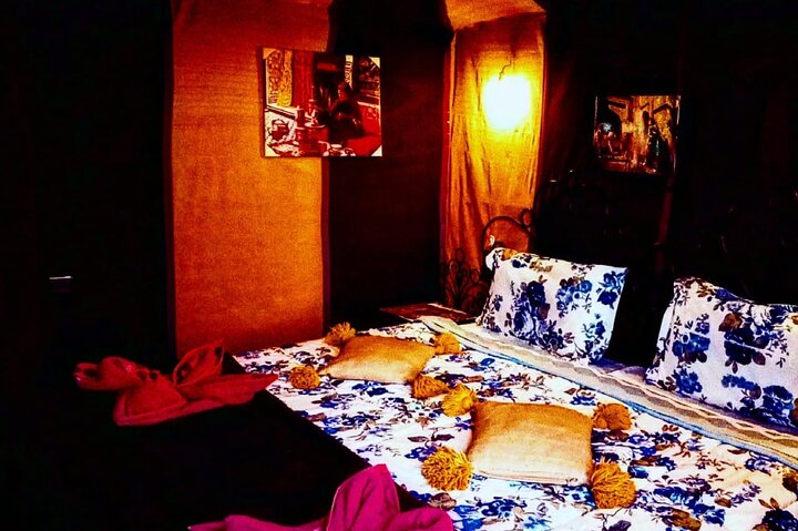 Noche en el desierto de Merzouga desde Erfoud & Camel Ride & Quad ATV
